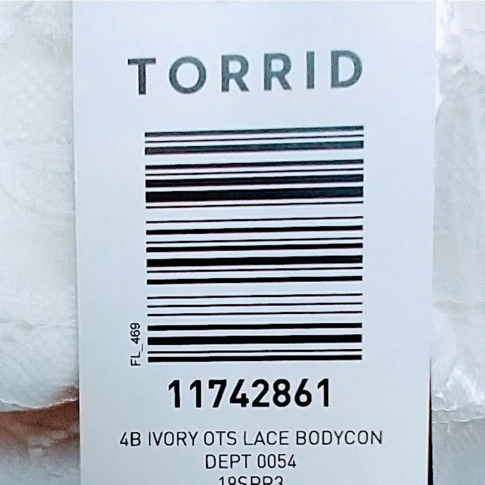 TORRID Special Occasion Ivory Lace Off Shoulder BodyCon Dress - Picture 13 of 16